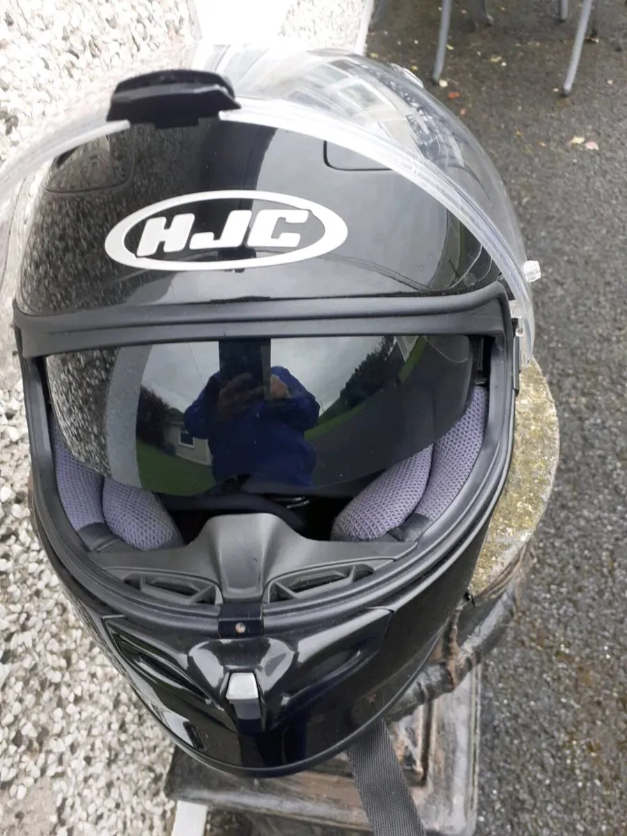 Motorcycle gear - Image 2