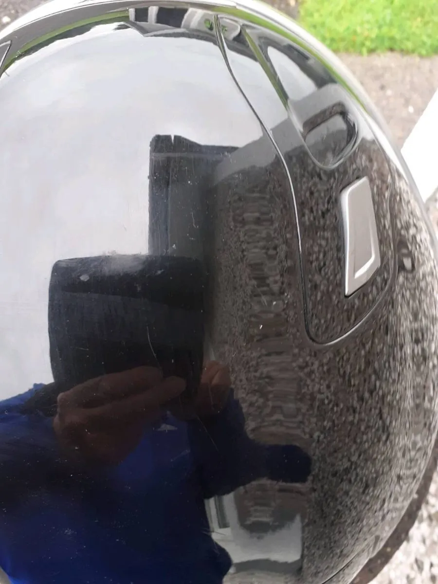 Motorcycle gear - Image 4