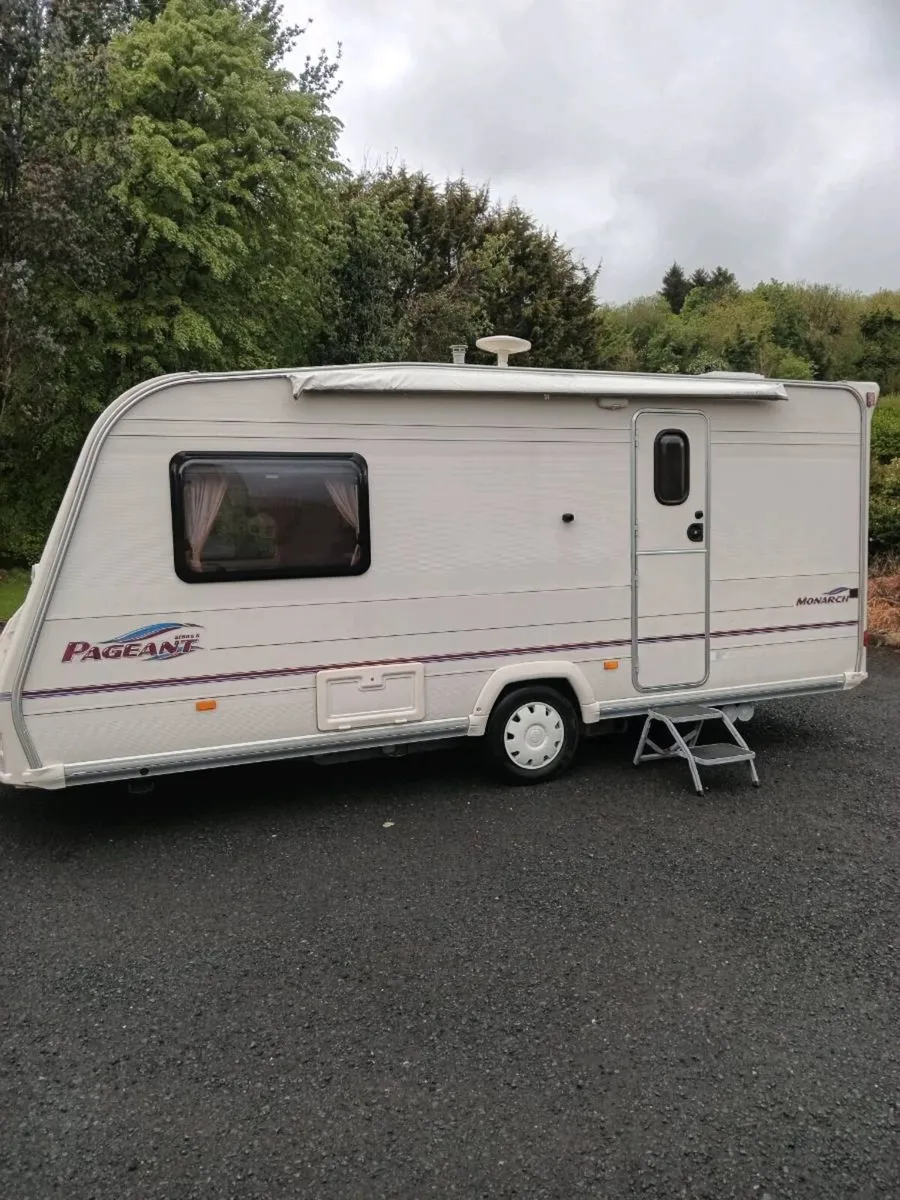 Caravan - Image 1