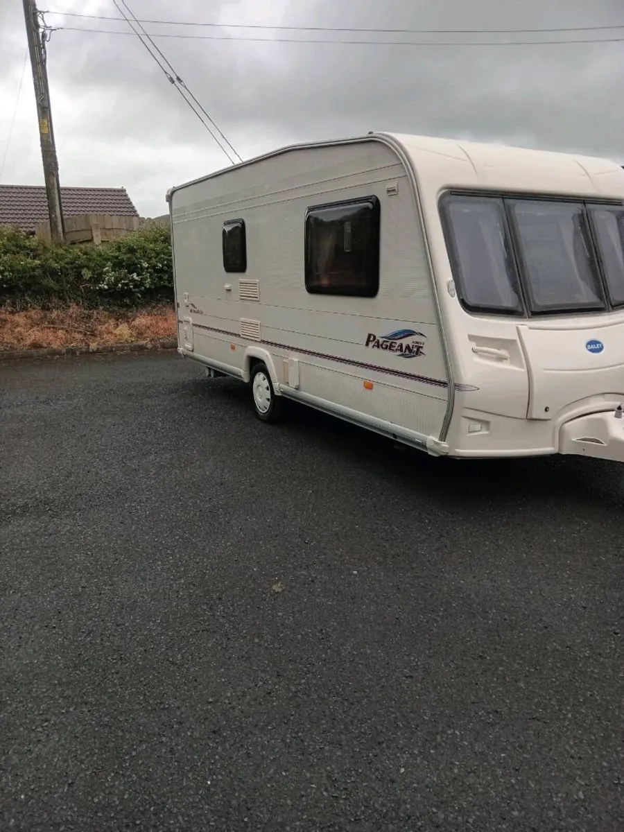 Caravan - Image 3