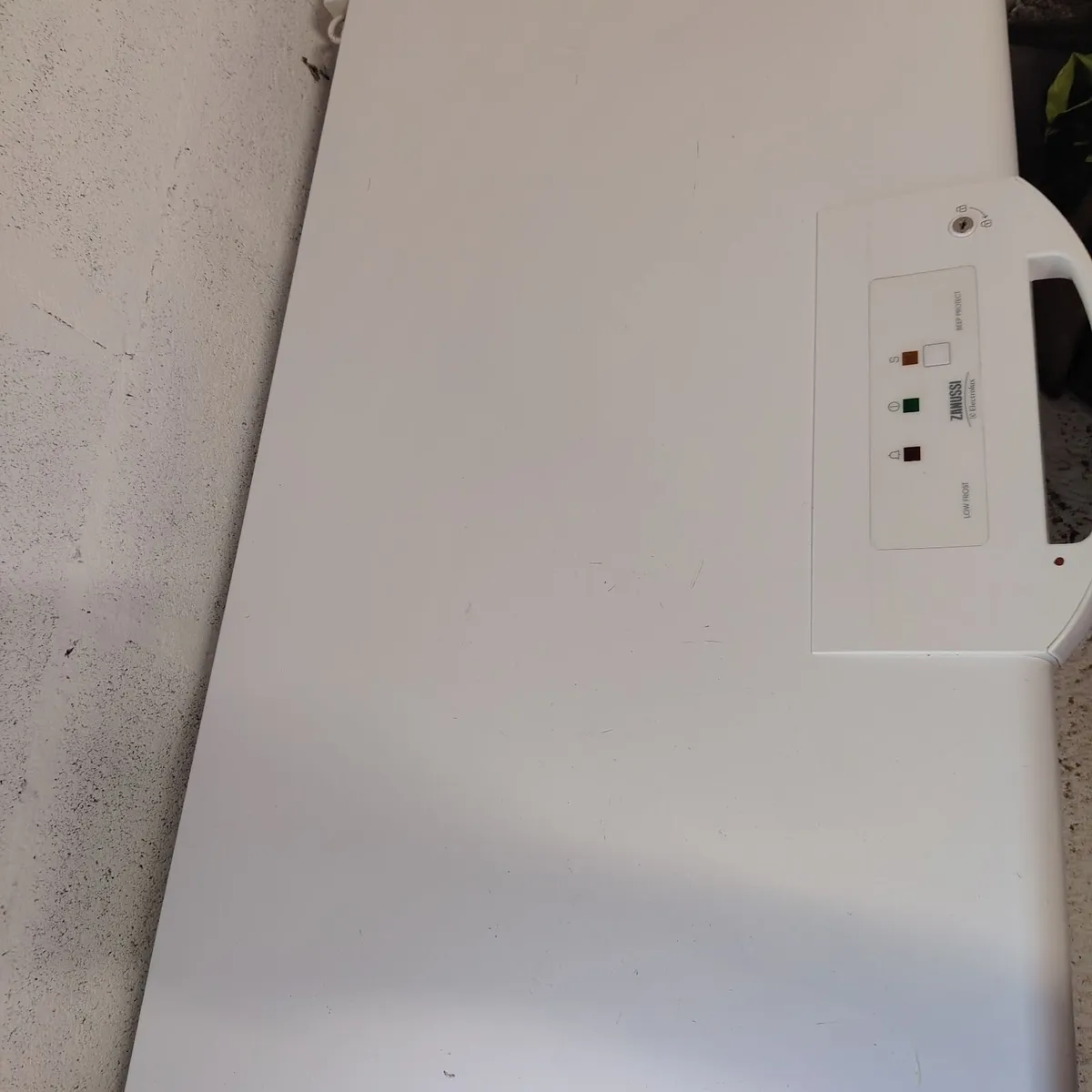 Zanussi electrolux  chest freezer - Image 1