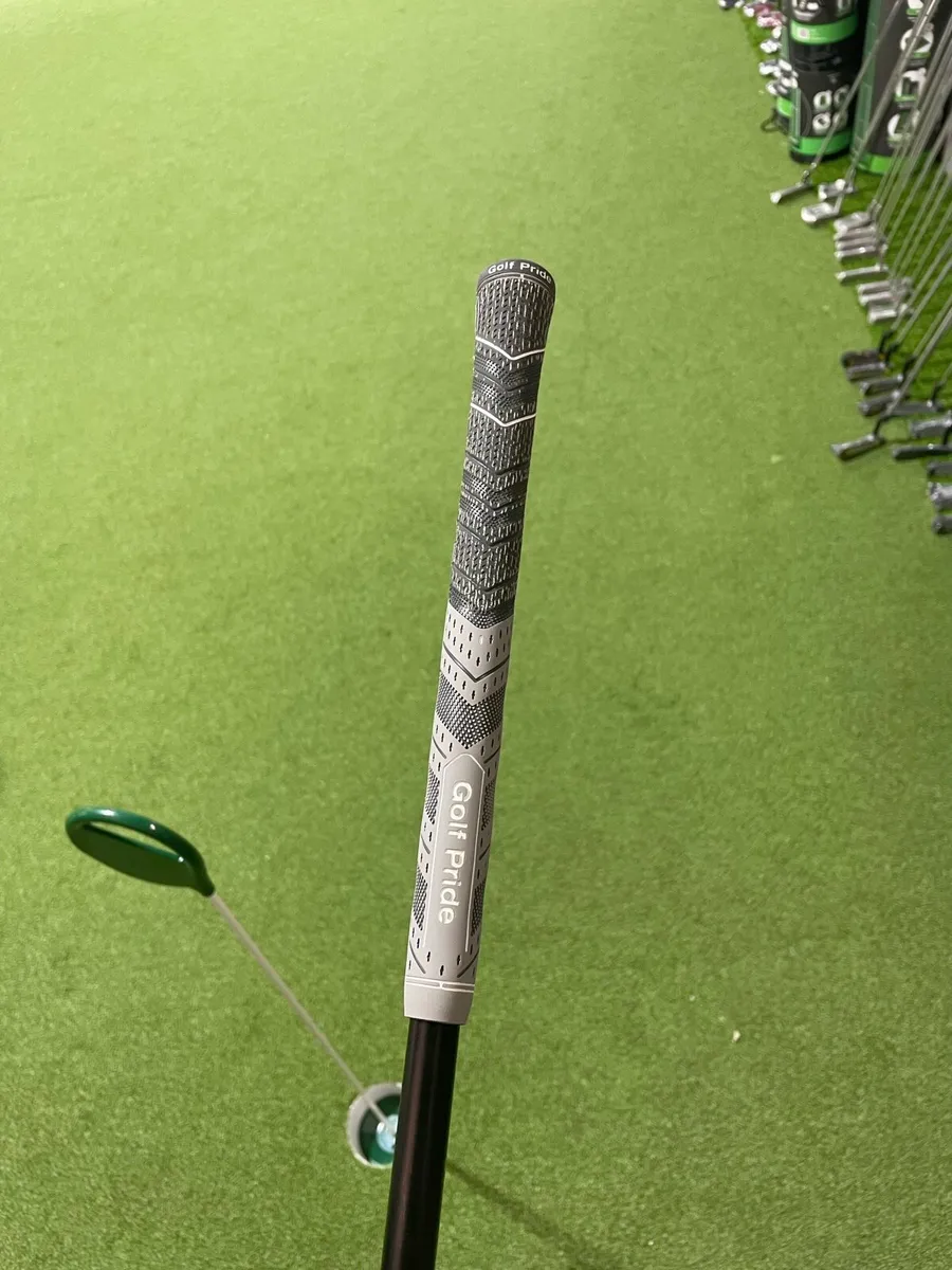 X Stiff Titleist Driver shaft - Image 2