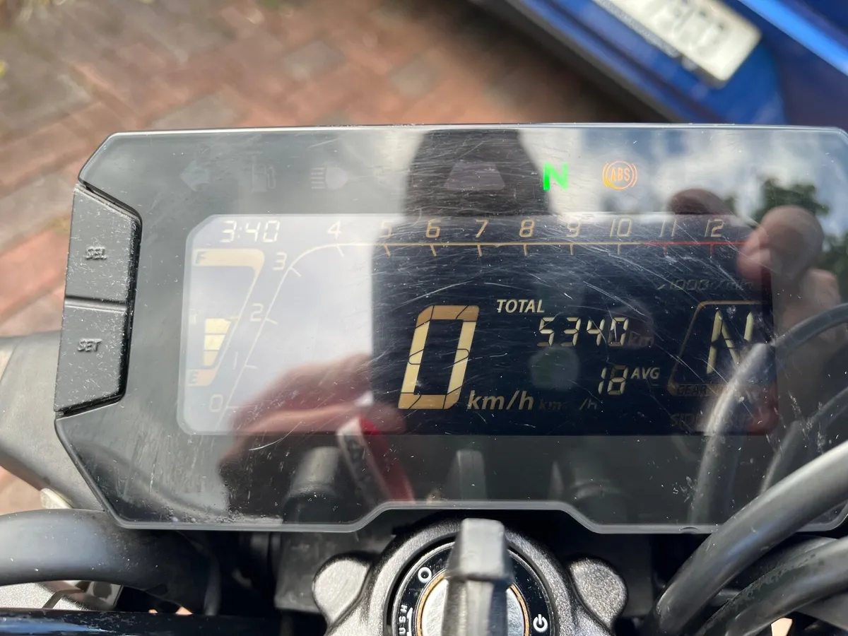 ‘22 Honda CB300R - Excellent Condition Low KM (A2) - Image 3