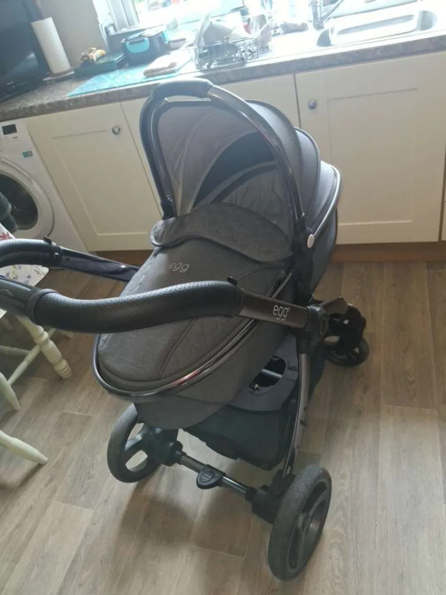 Egg 2 Travel System - Image 4