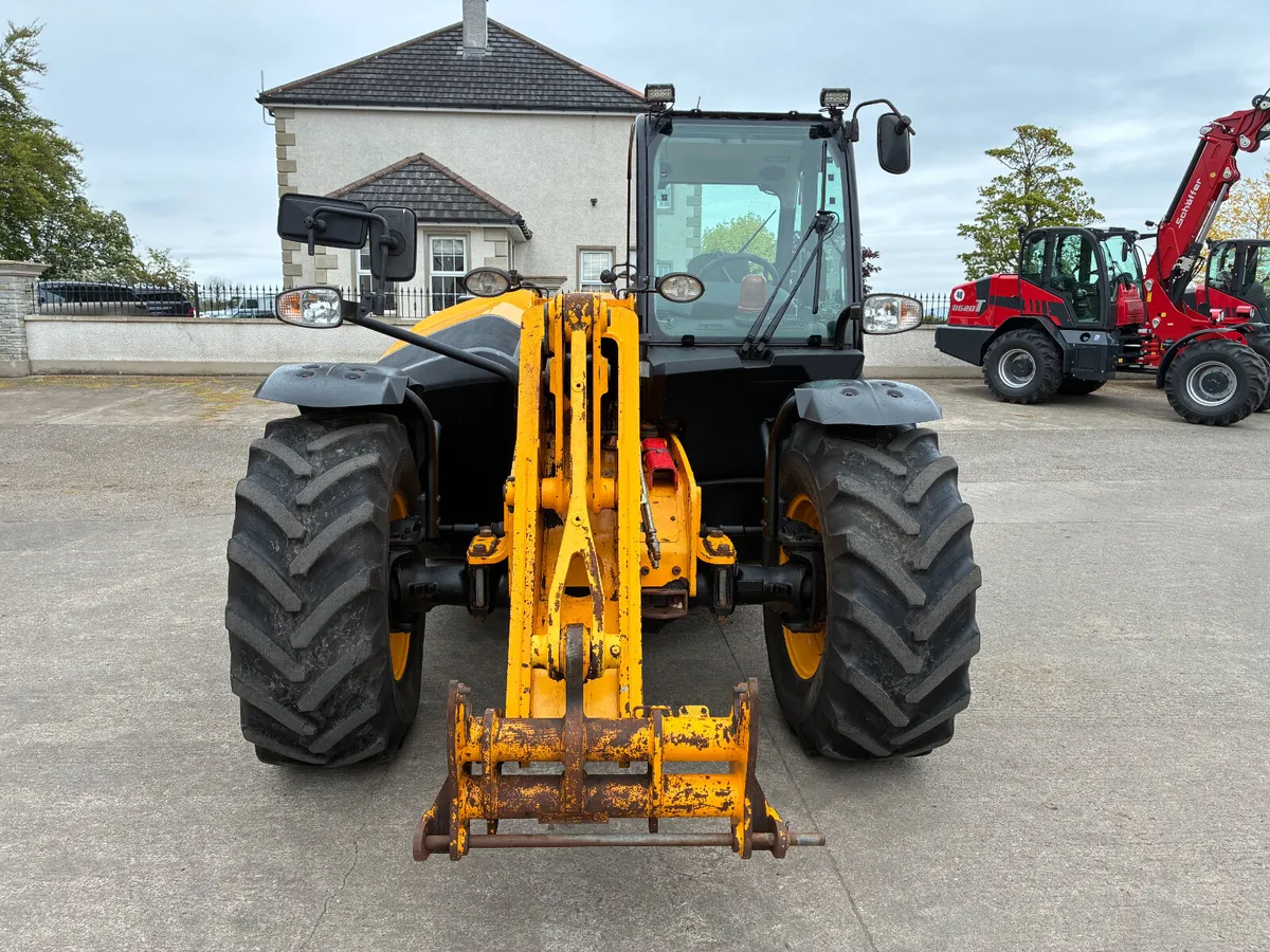 JCB 536-60 AGRI PLUS - Image 4