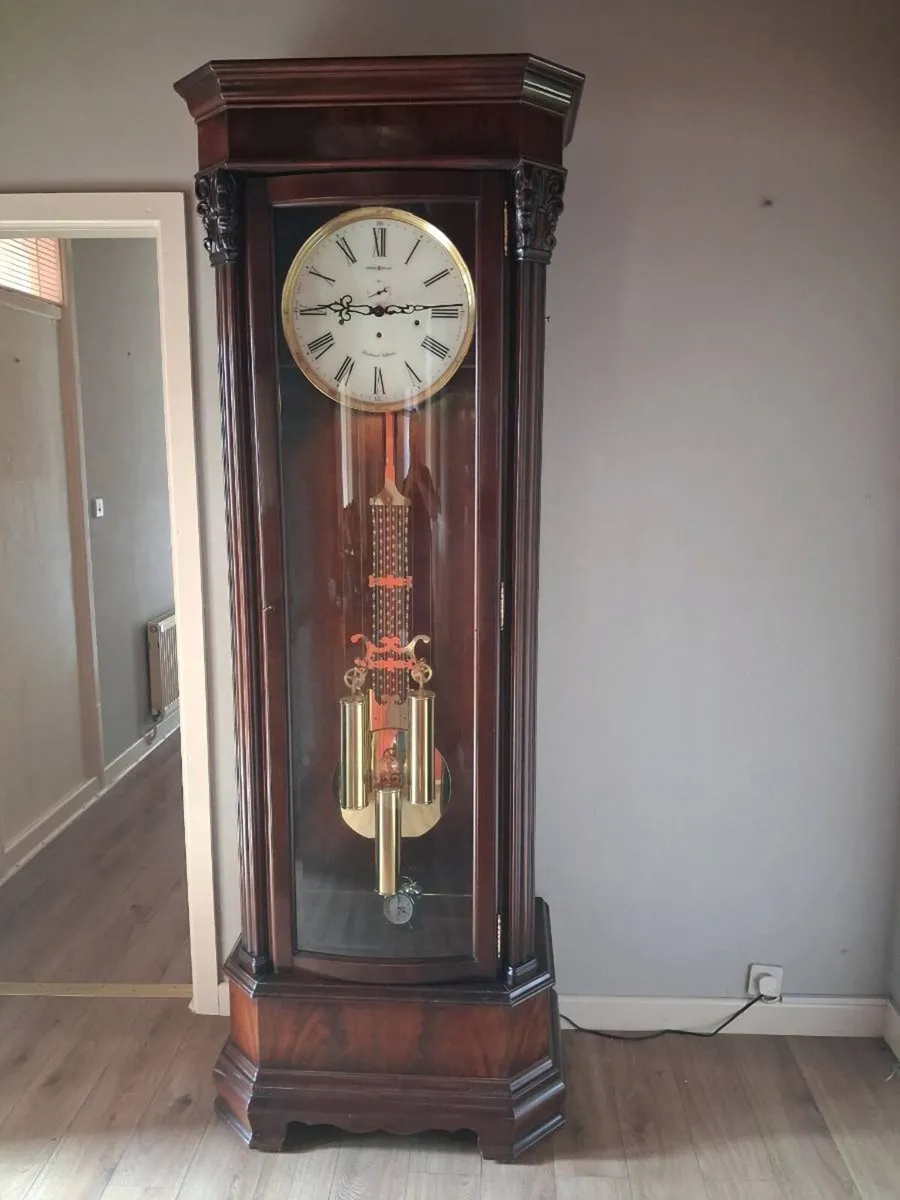 Howard Miller Presidential floor clock - Image 1
