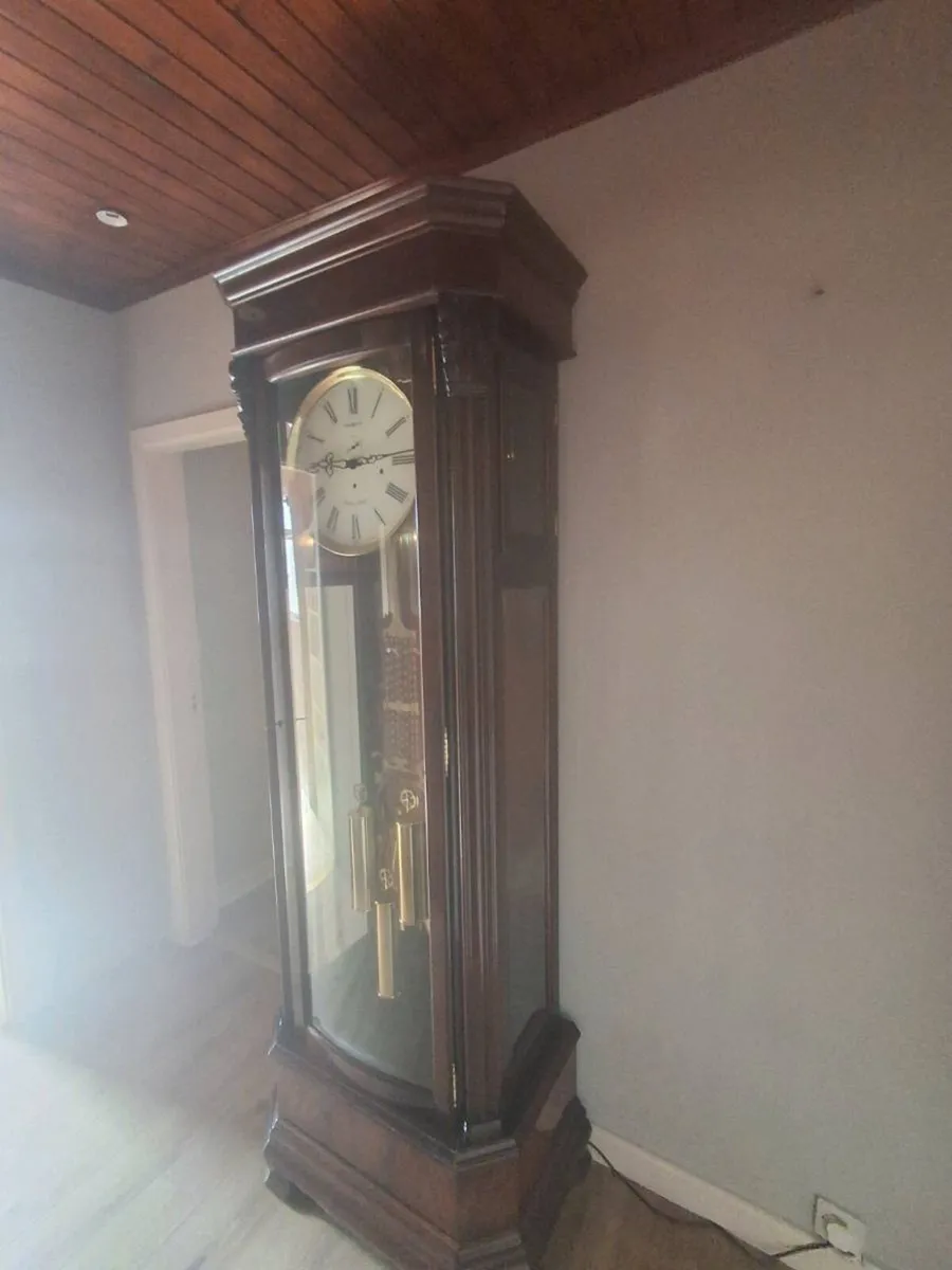 Howard Miller Presidential floor clock - Image 2