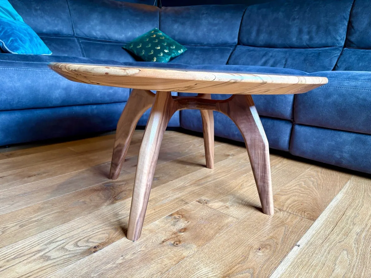 Spalted beech and walnut coffee table - Image 4