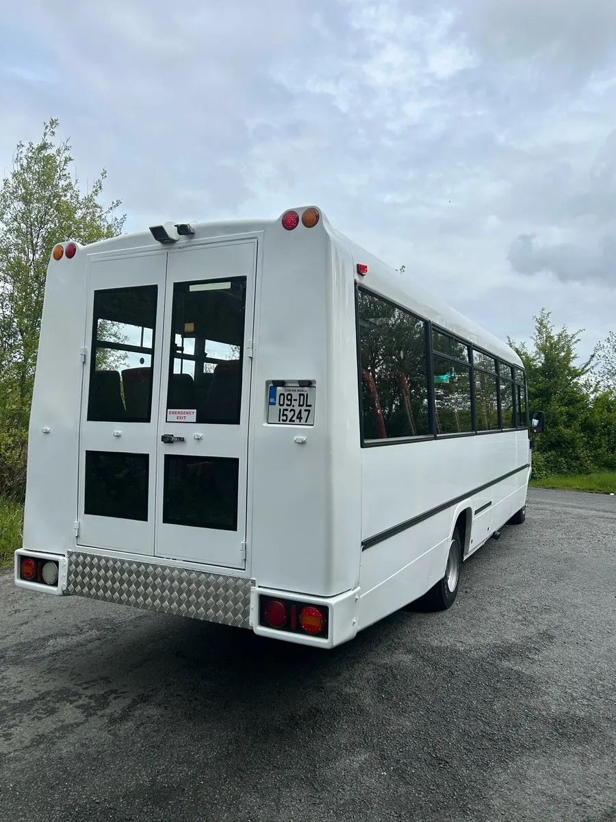 Mercedes vario 34 seater - Image 4