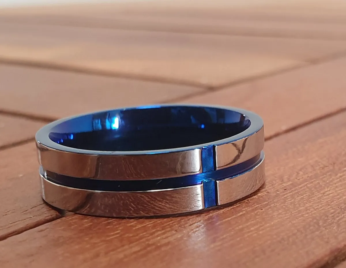 Band Ring with Cobalt Blue Inlay - Image 2