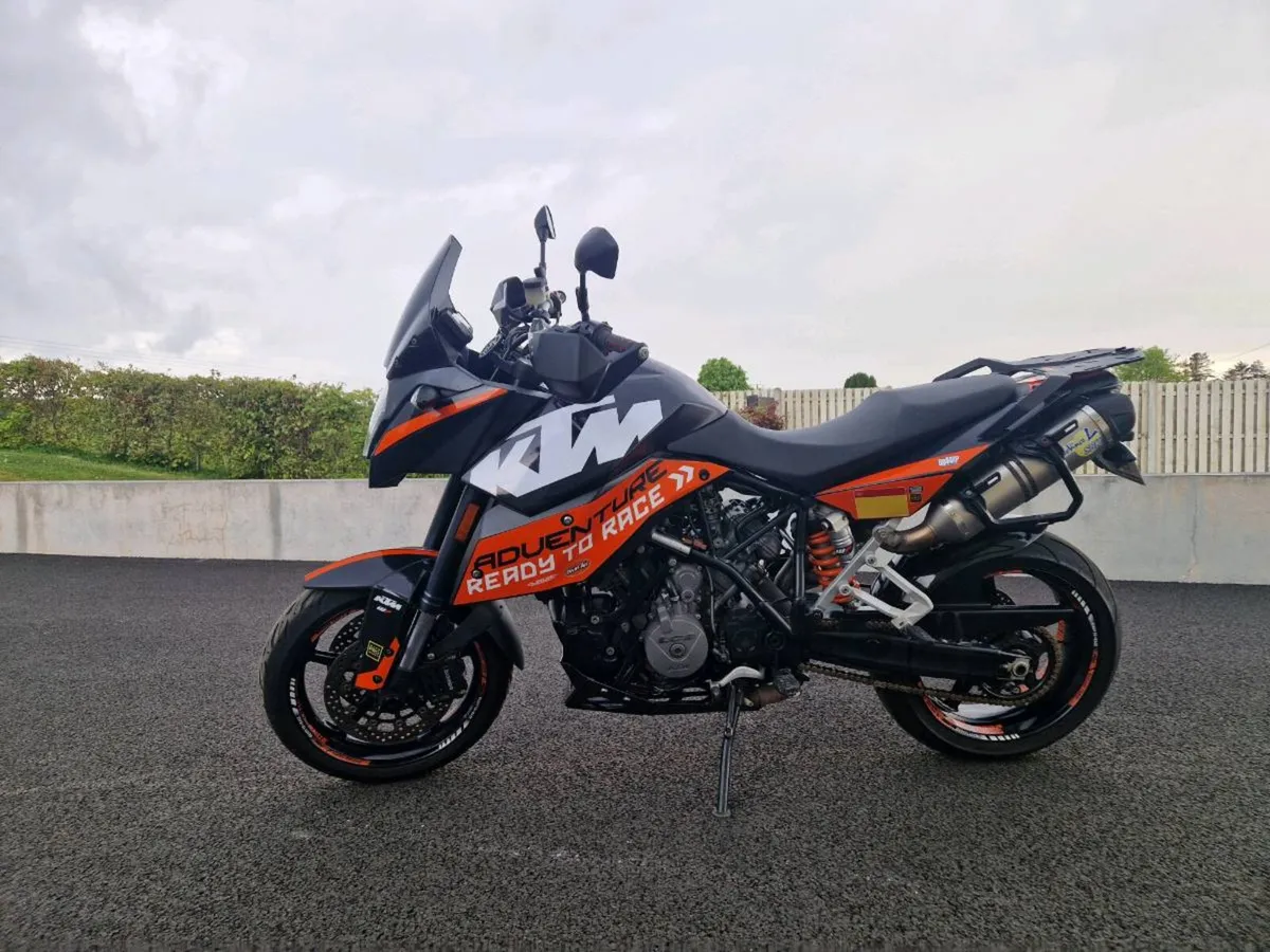 Ktm 990 - Image 1