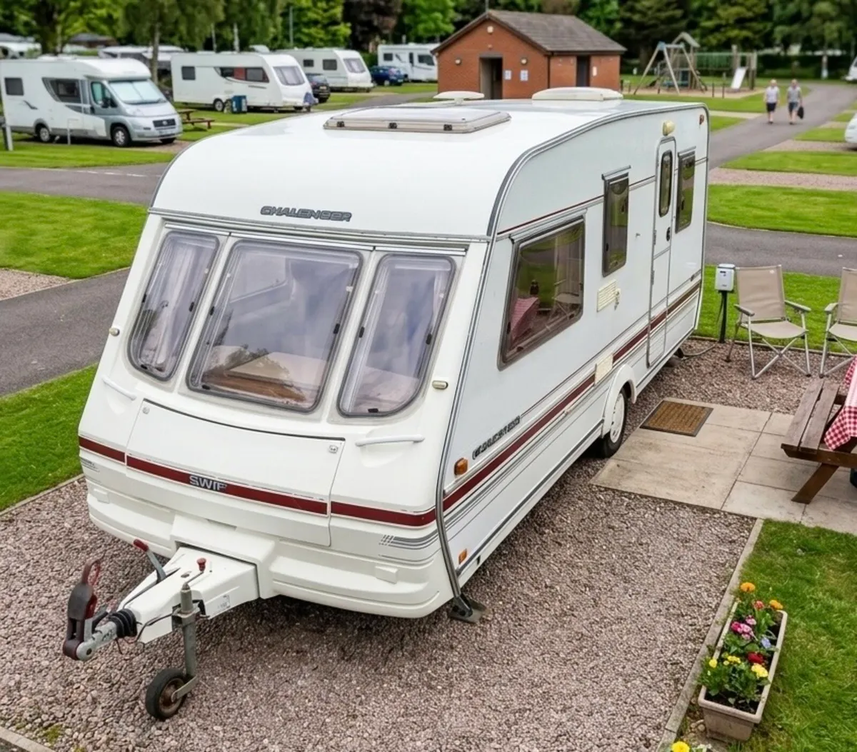 Swift Challenger 5/6 berth - Image 1