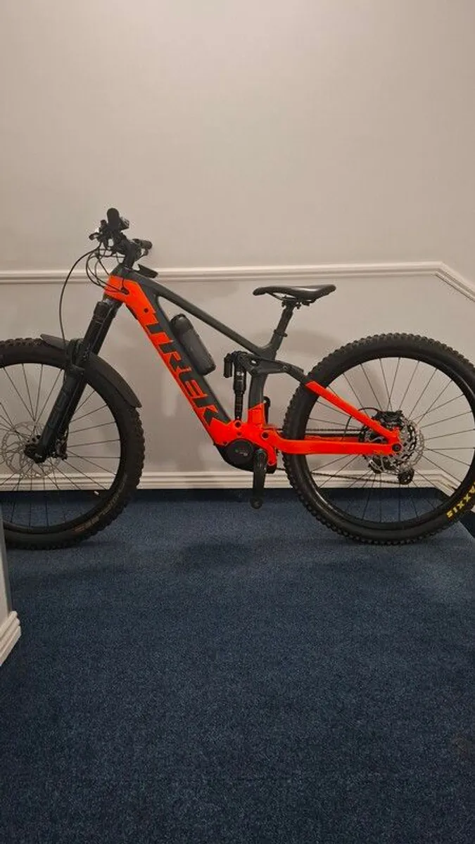 Bike MTB Trek Rail 9.8 XT Full Carbon E-bike - Image 2