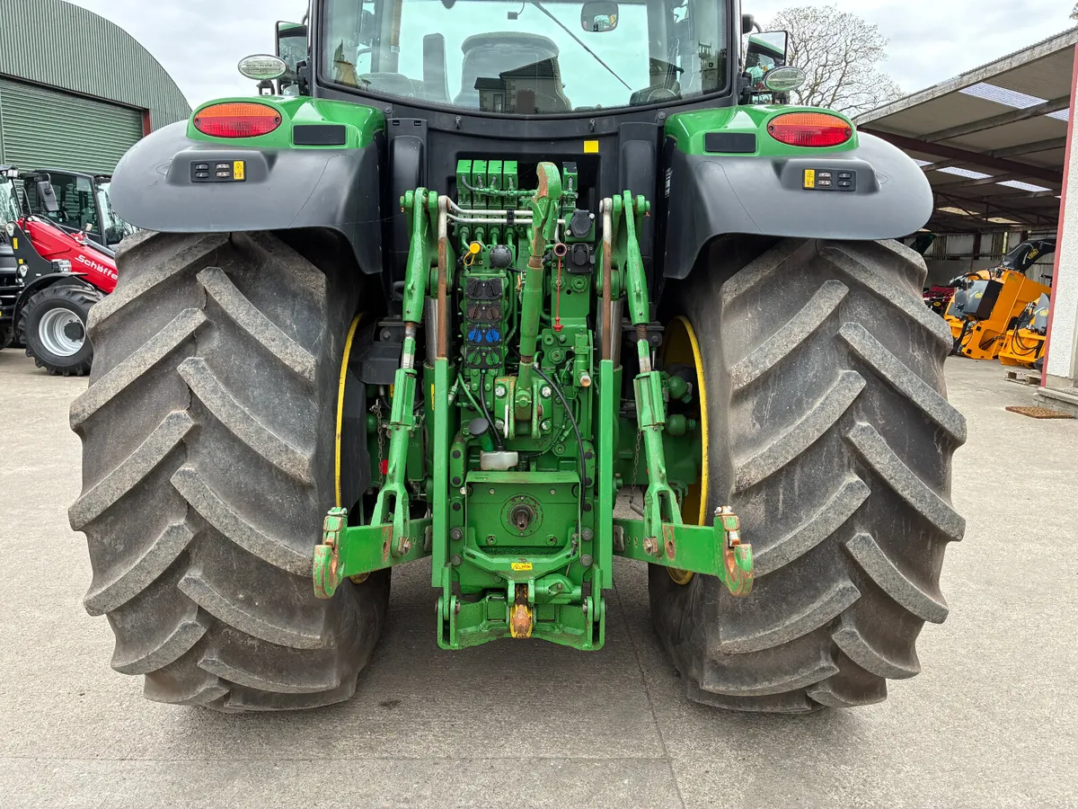 JOHN DEERE 6175R - Image 2