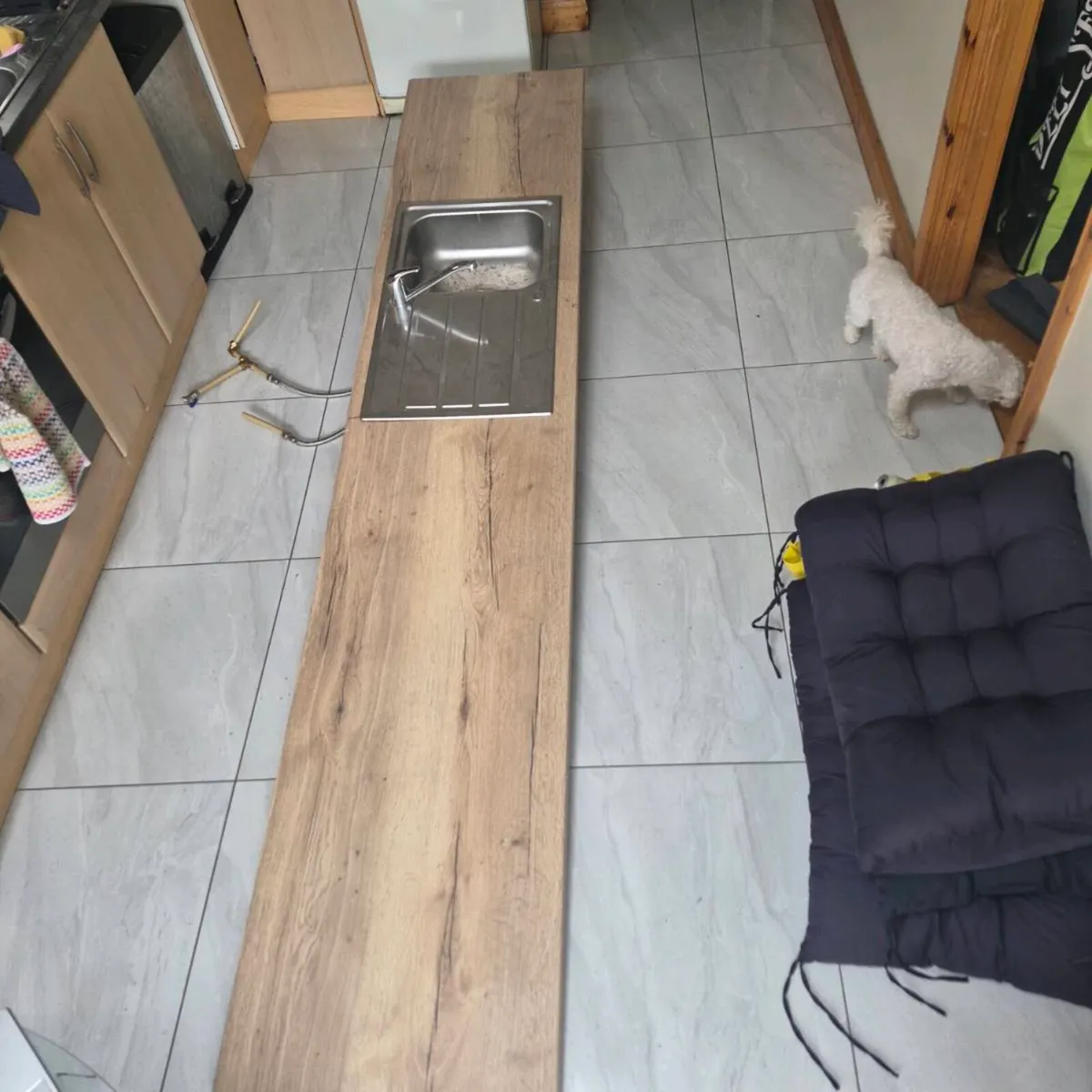 kitchen top, sink - Image 1