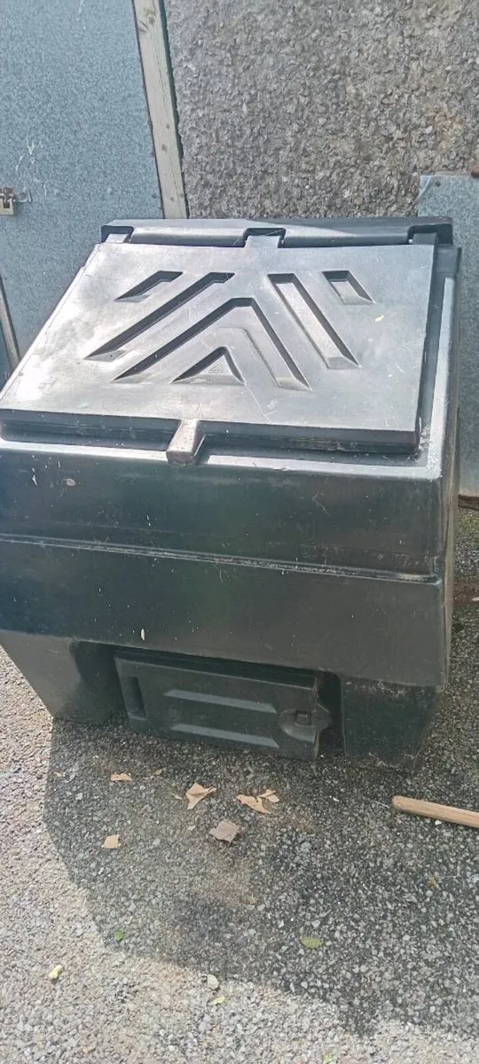 Coal bunker - Image 1