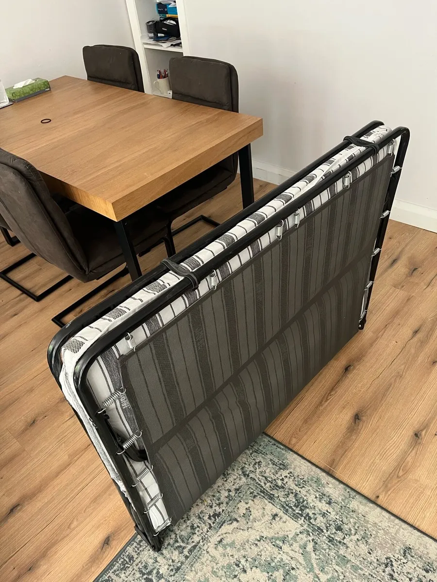 Foldable guest bed for sale - Image 3
