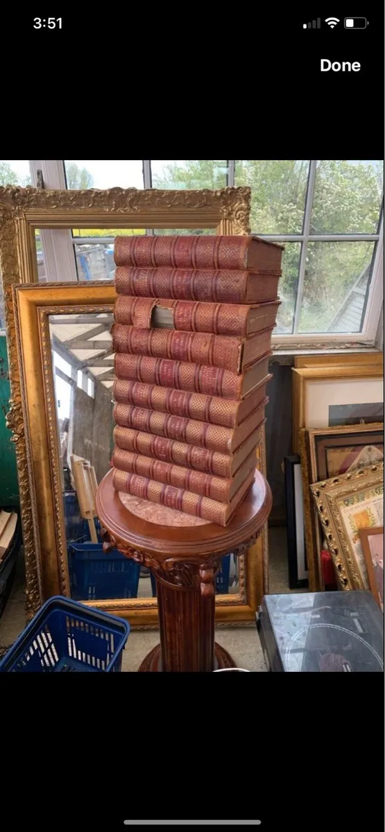 Old books - Image 1
