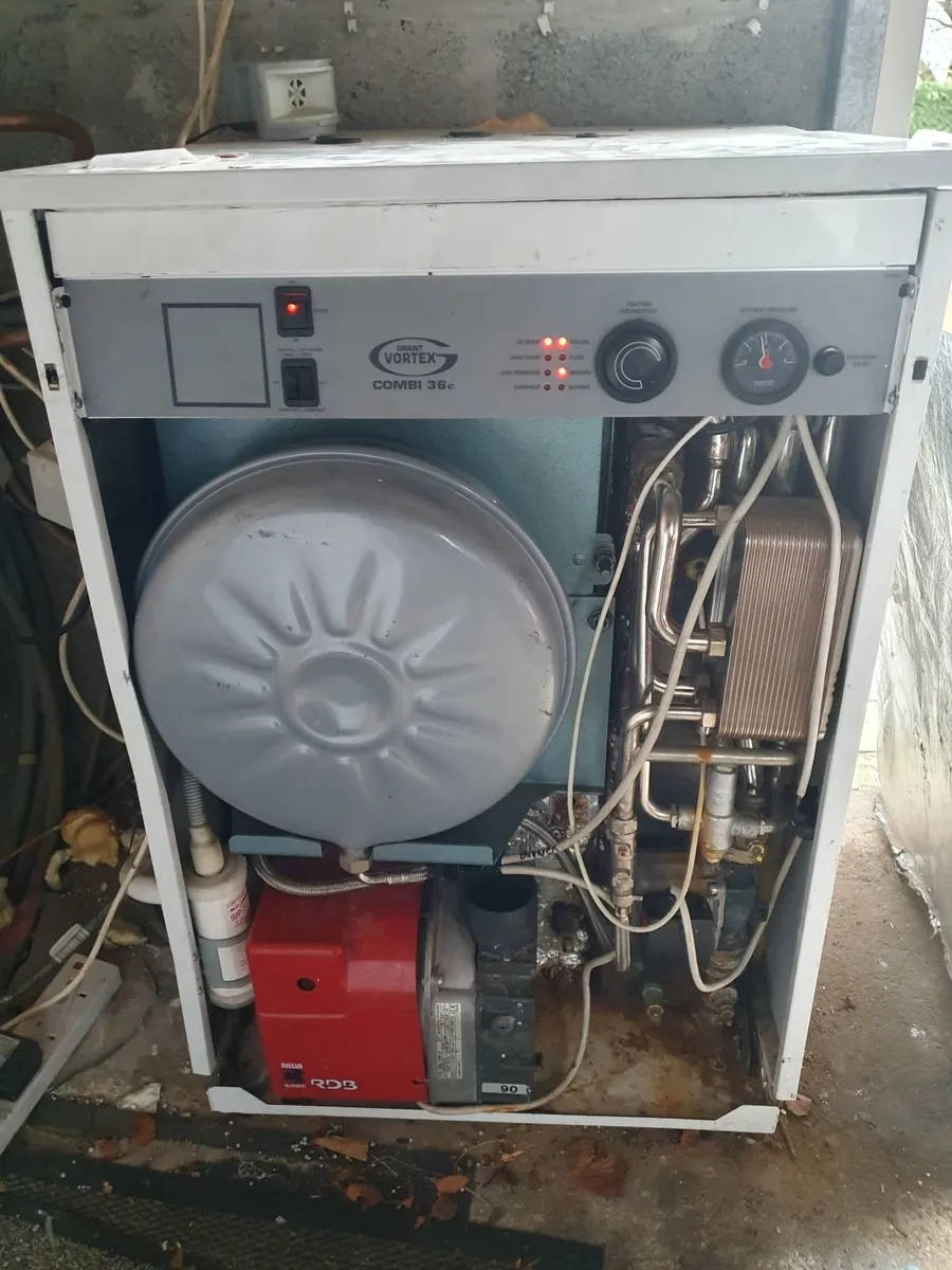 Combi Oil Boiler - Image 2
