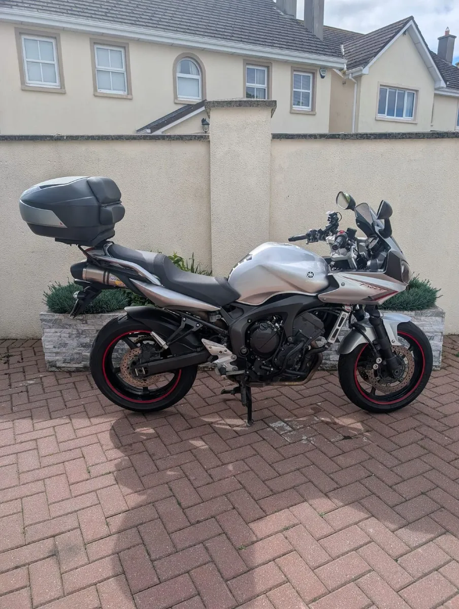 YAMAHA Fazer 600 S2 2010 (FZ6) - Image 4