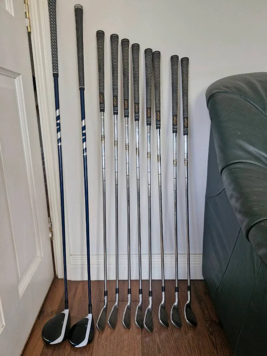 Golf Clubs Sim 2 Max 3 & 5 Wood. Titleist Irons - Image 2