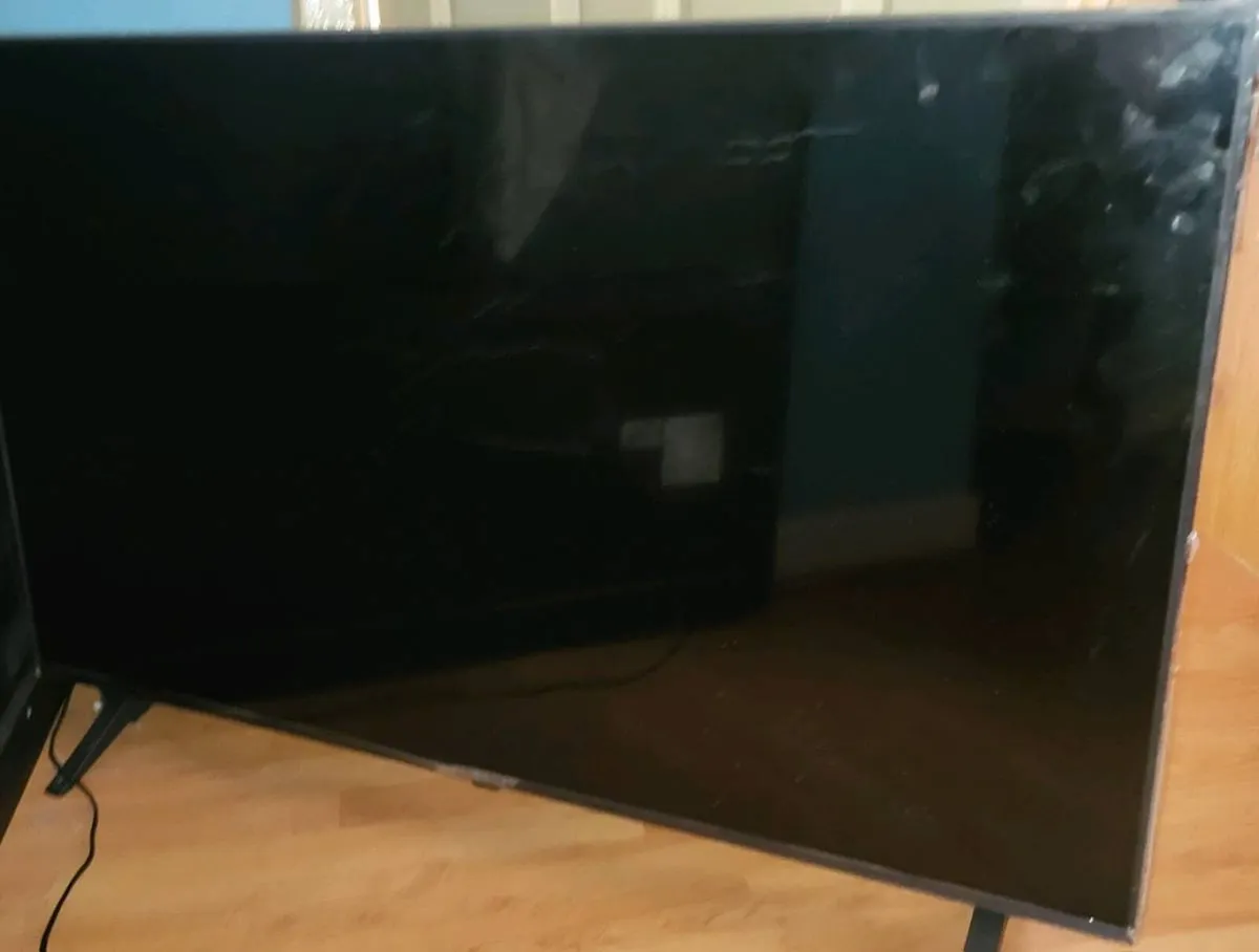 Tv - Image 1