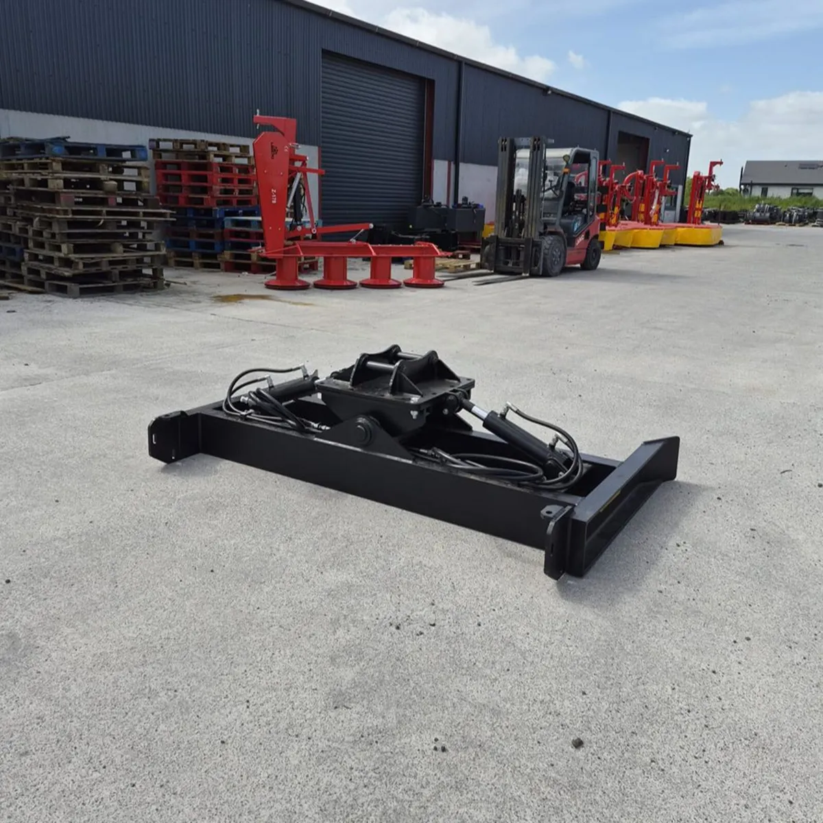 5-9  tonne tilt grading beams - Image 1