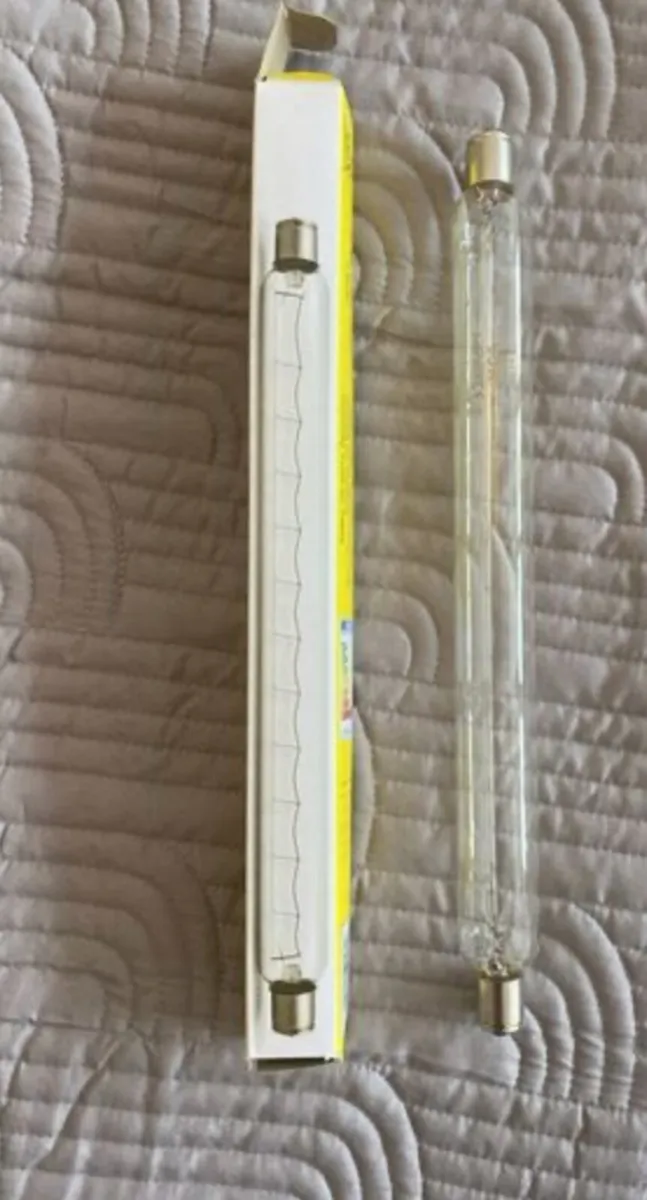 Bnwt Hi Lux Bulb - Image 1
