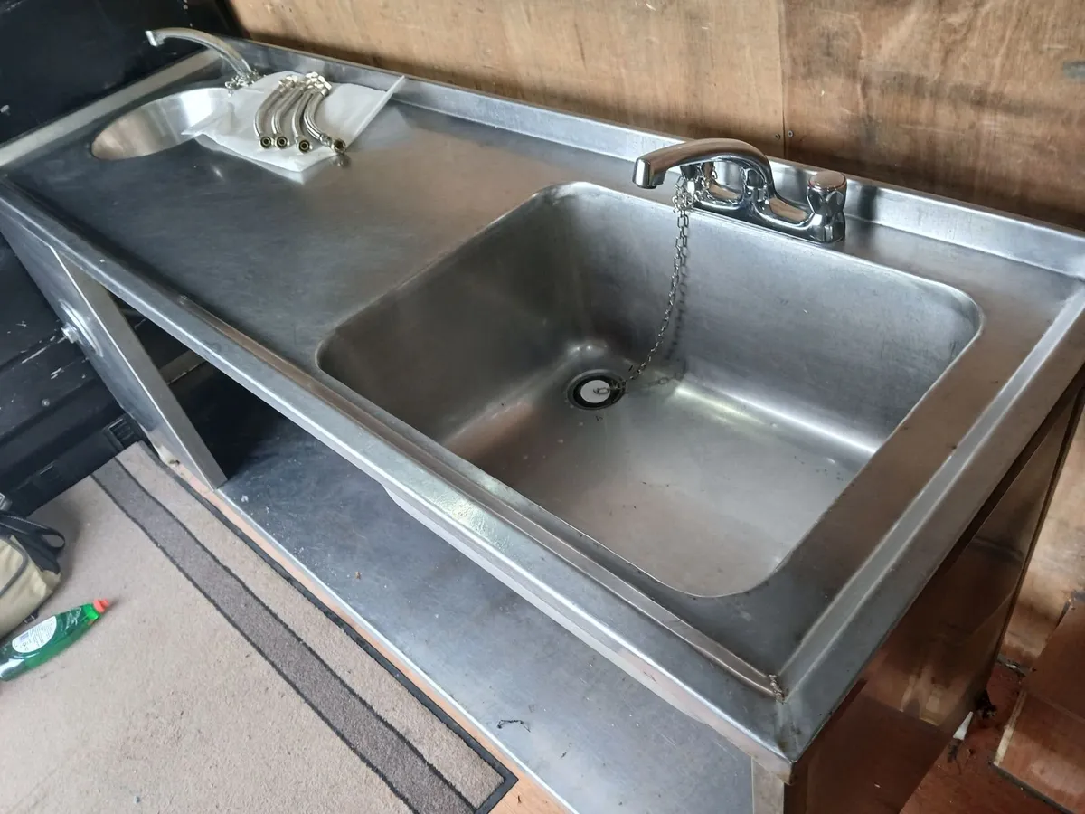 Staneless steel cabbinet double sink unit complete - Image 1