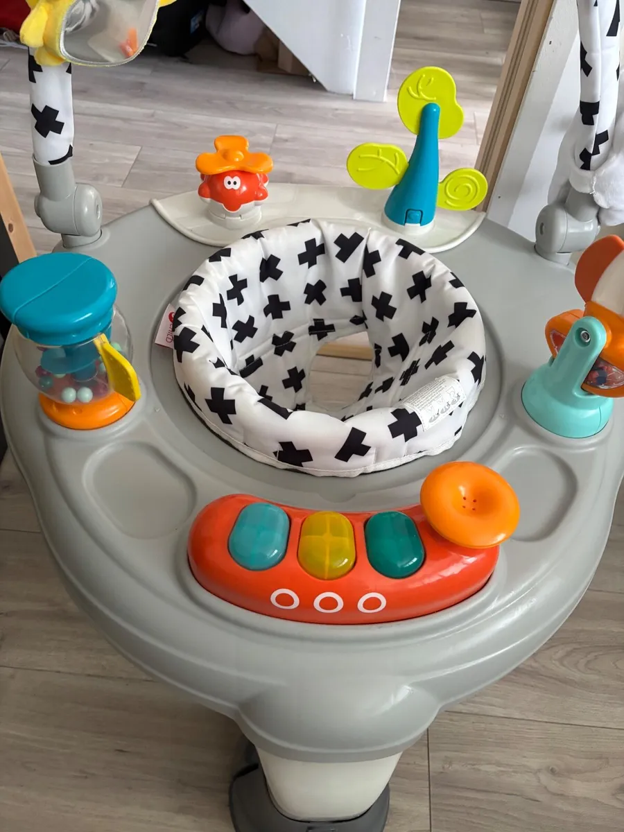 Baby activity centre - Image 4