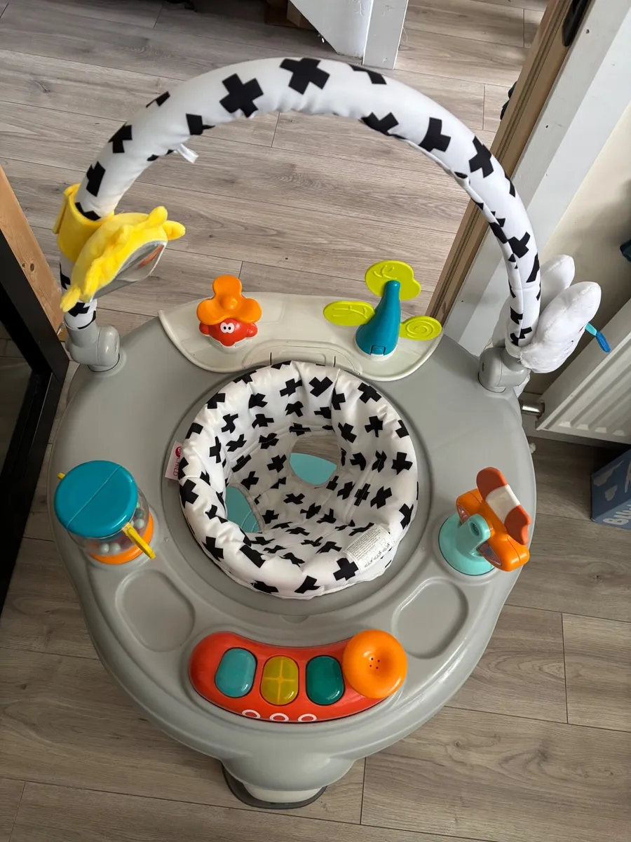 Baby activity centre - Image 1