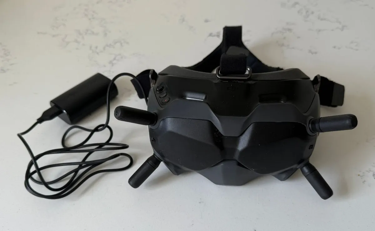 DJI Goggles V2 – excellent condition, fully functi - Image 3