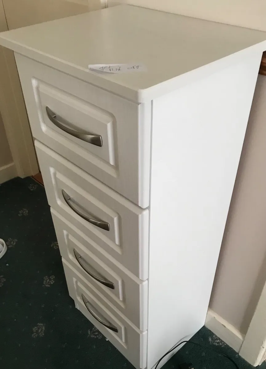 2 quality  bedroom drawers - Image 2