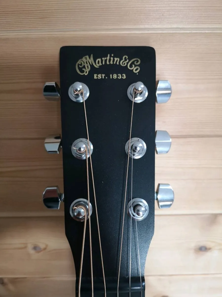 Martin OMX e - Image 2