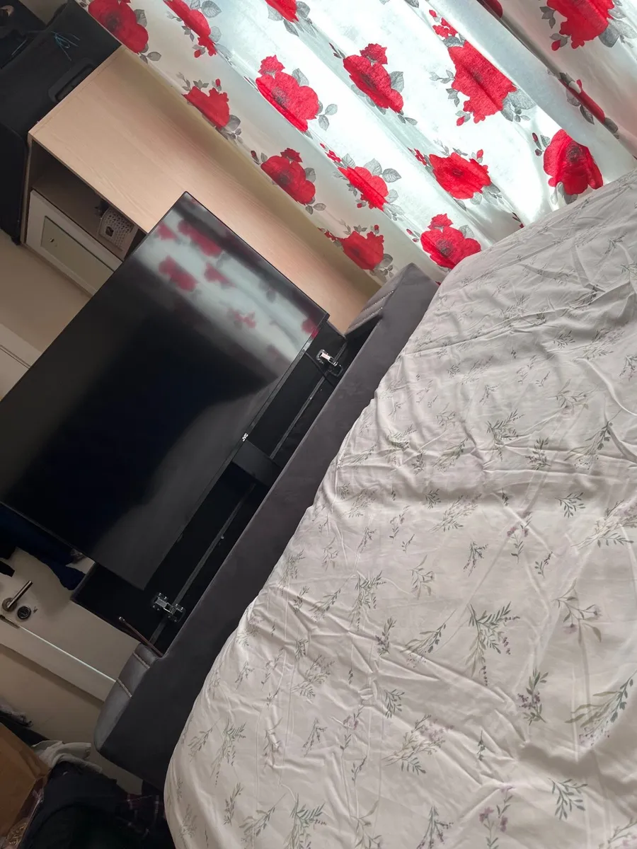 Tv bed - Image 2
