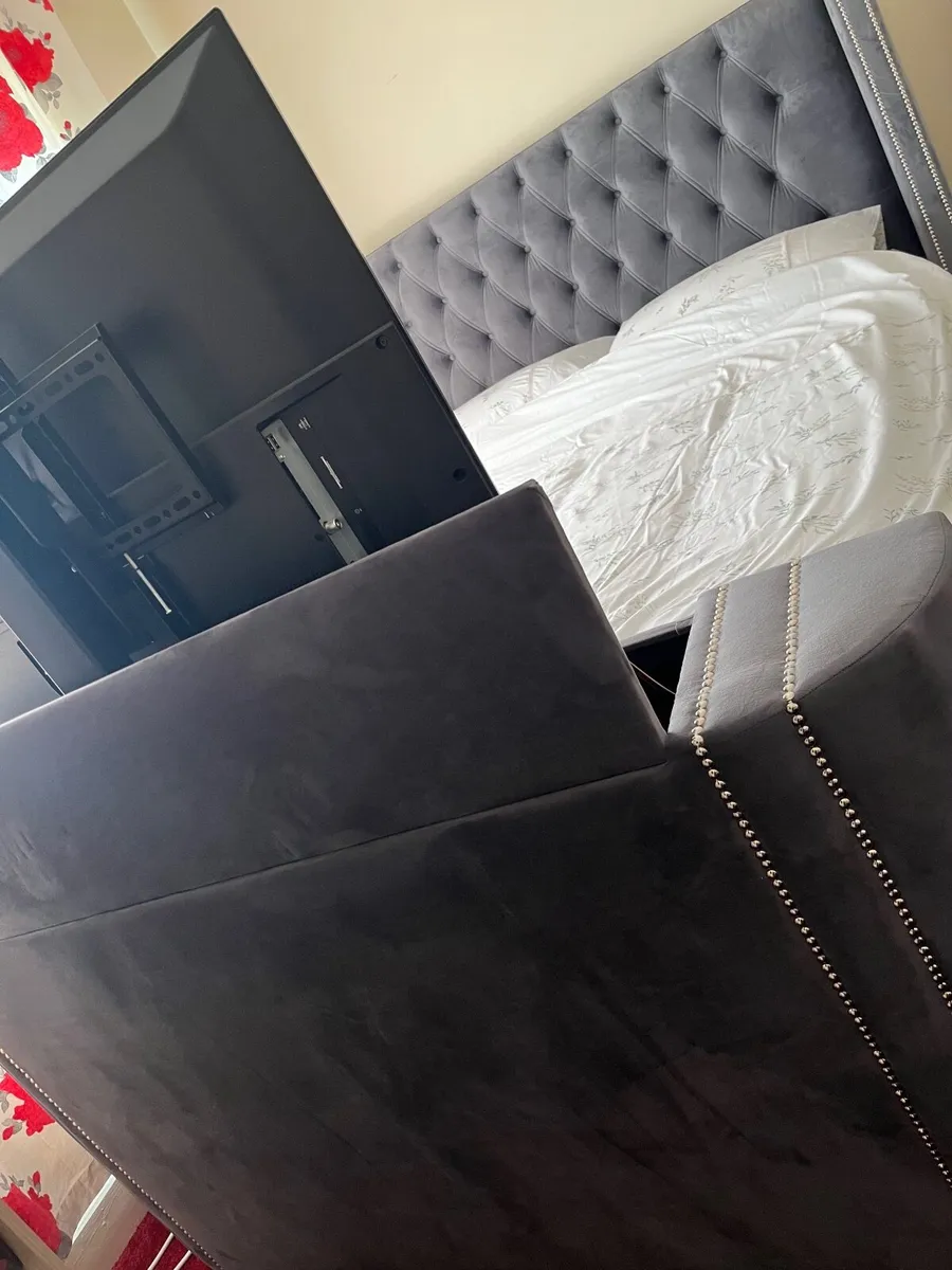 Tv bed - Image 4