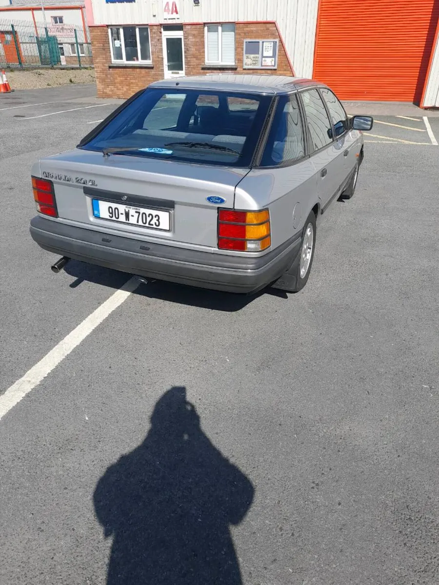 Ford Granada 2000 GLI - Image 4