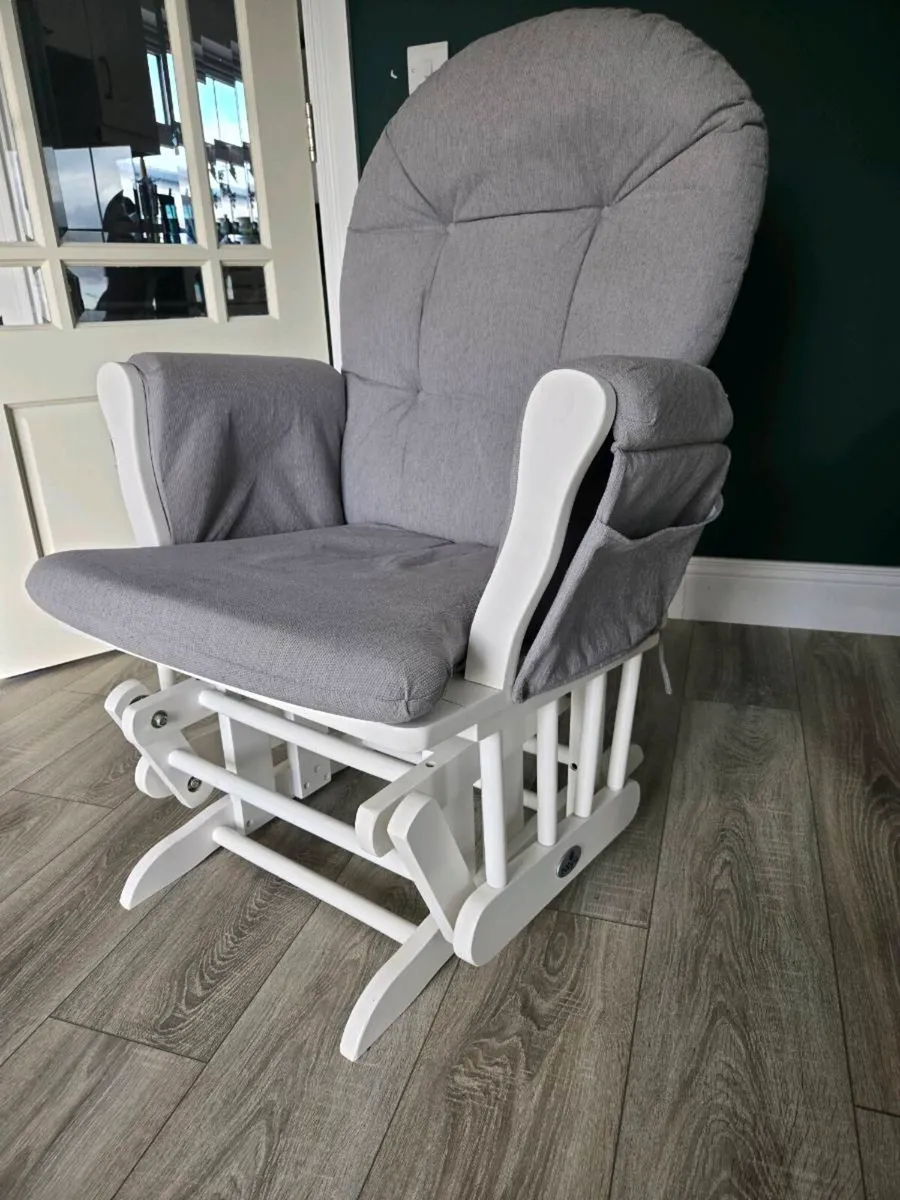 Babylo Rocking Chair and Footstool - Image 3