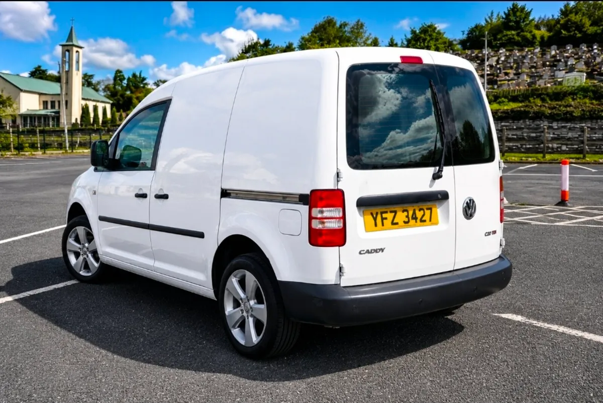 Volkswagon caddy - Image 4