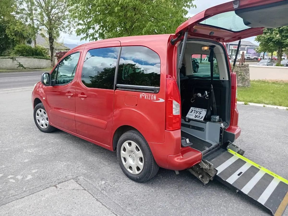 Wheelchair accessible - Image 4