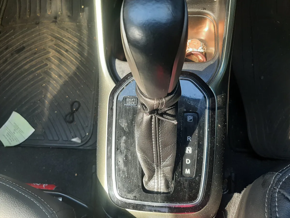 SUZUKI IGNIS AUTOMATIC HYBRID 1.2 2017 - Image 3