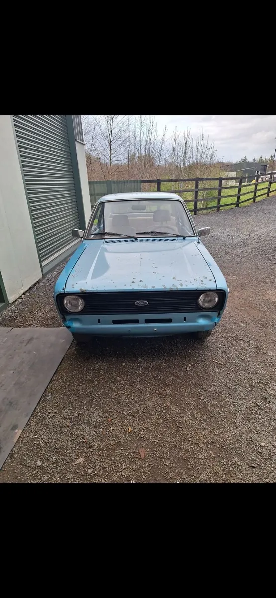 Ford Escort - Image 4