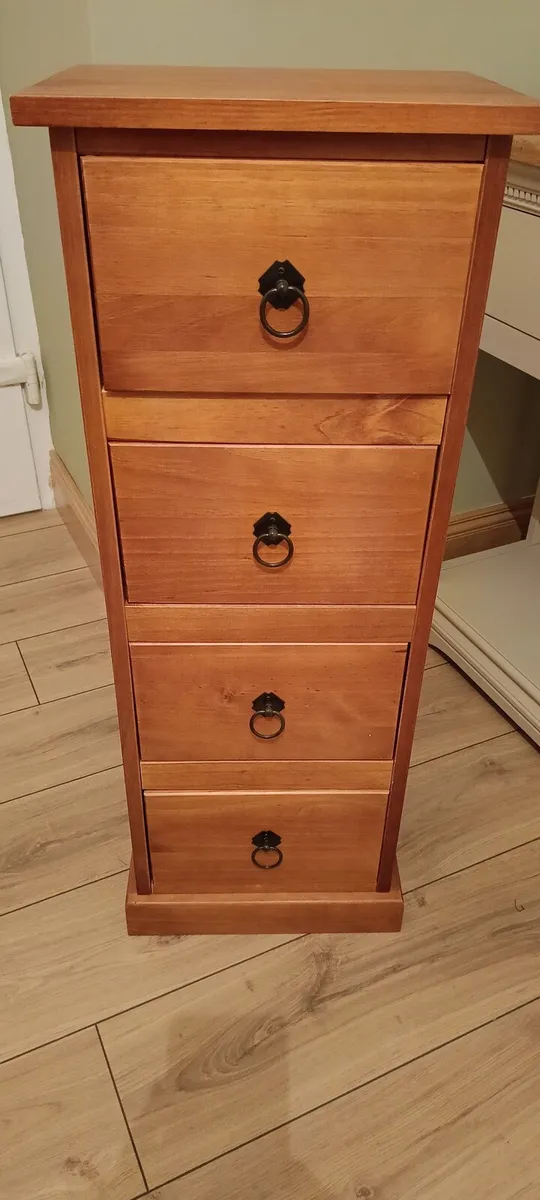 Pine tallboy - Image 1