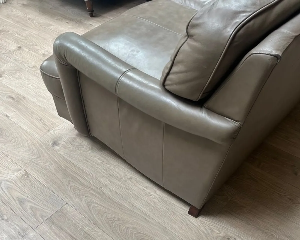 Two Leather Couches - Image 4