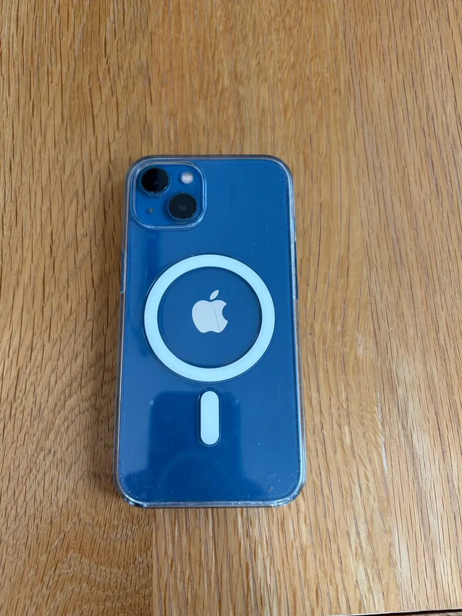 iPhone 13 - Image 1