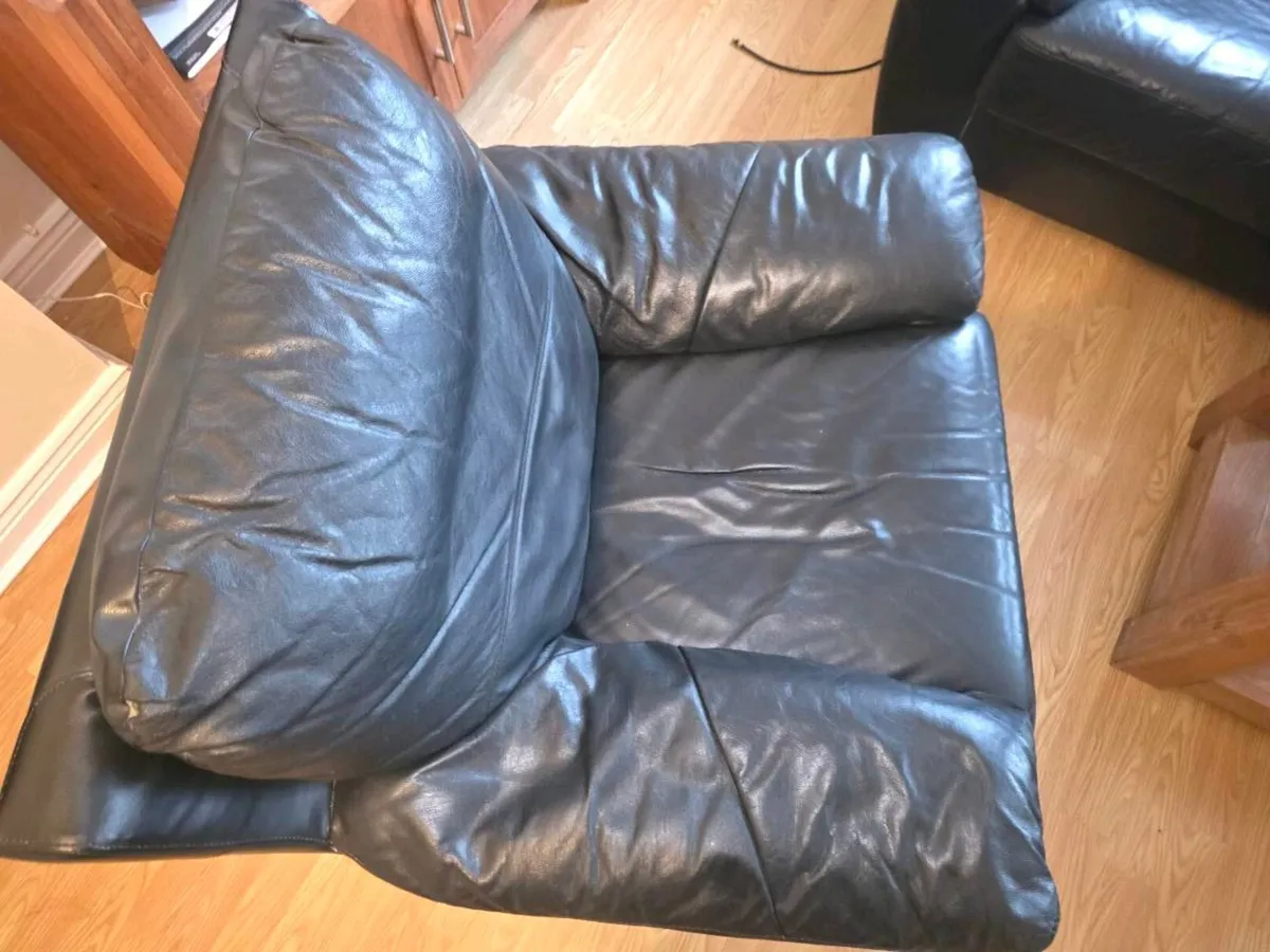 Black 3 seater + armchair - Image 3