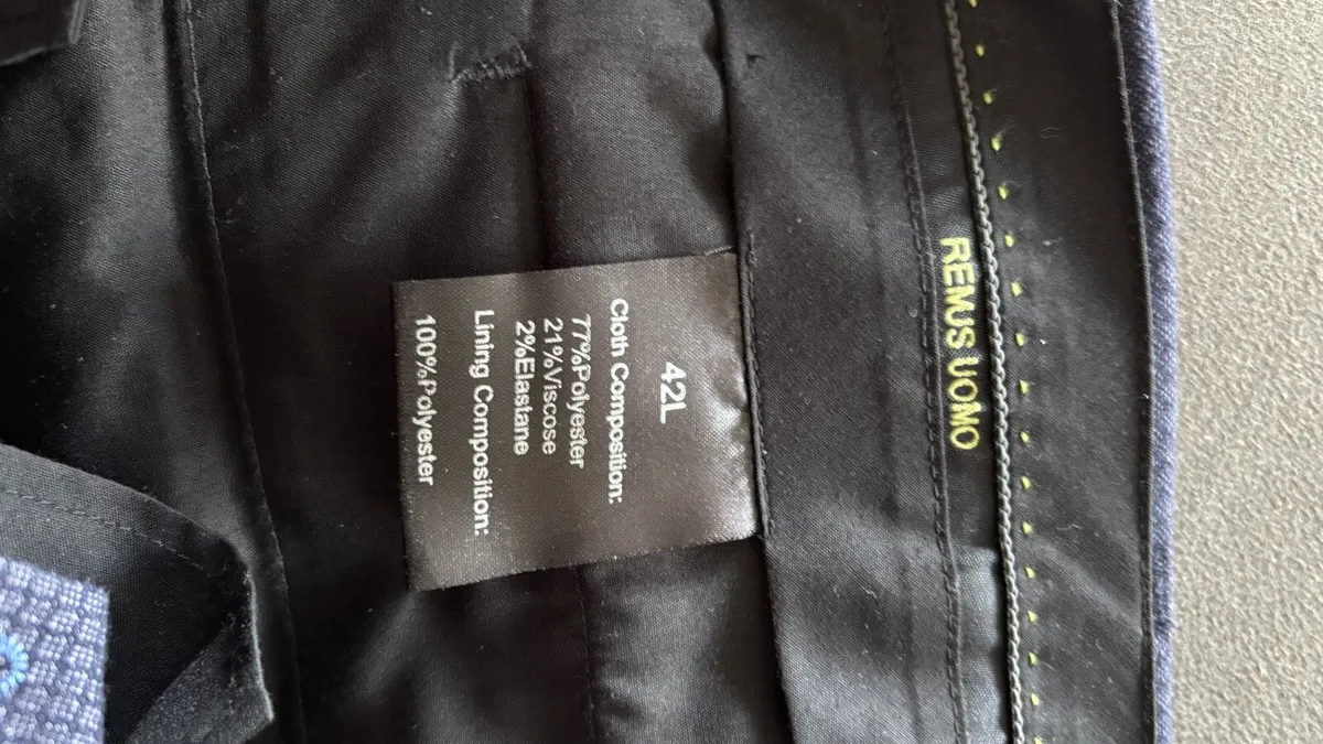 Men’s 3 piece suit - Image 4