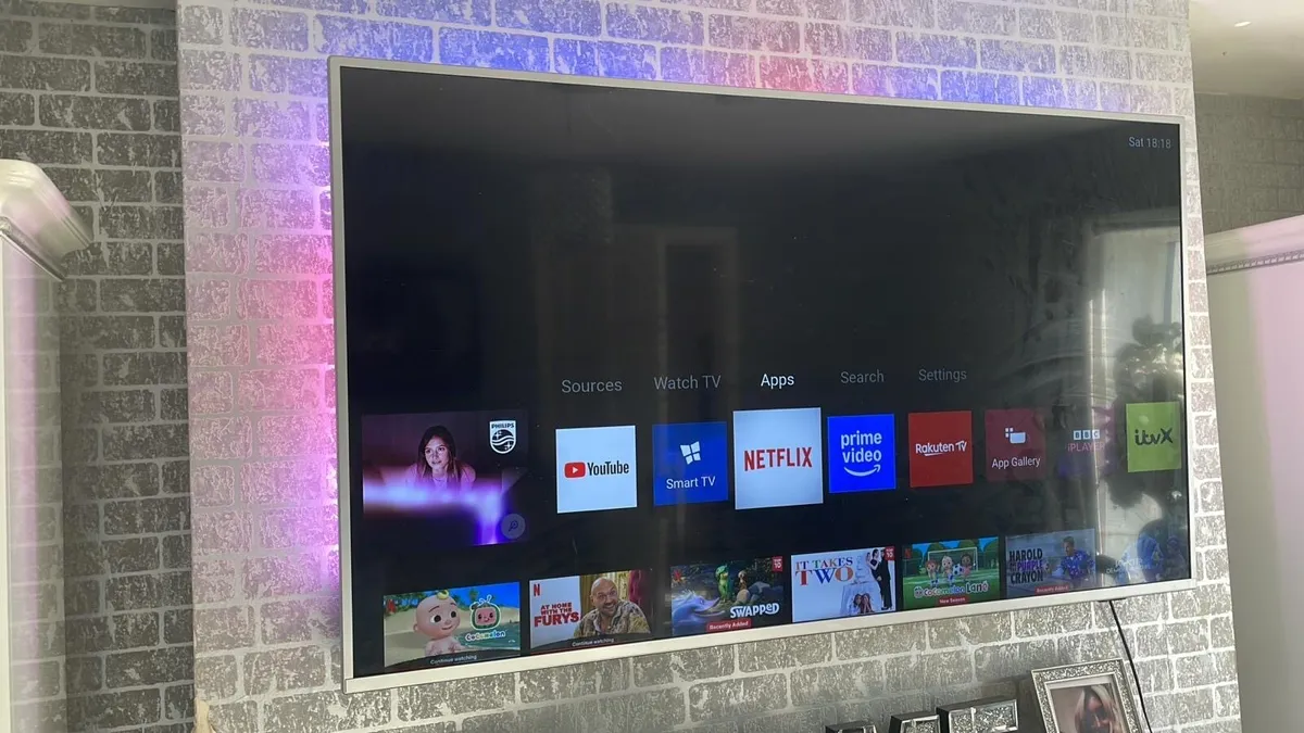 Led changing lights tv - Image 2