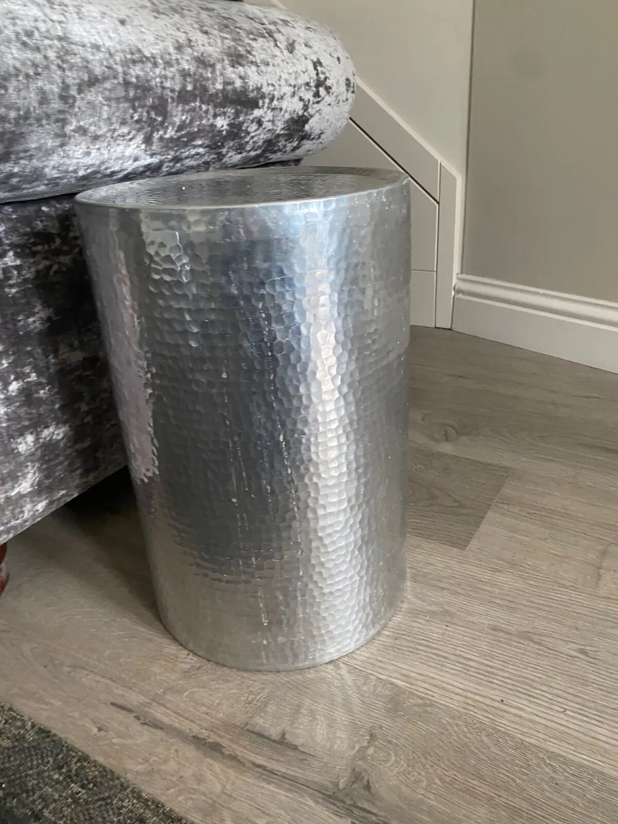 2 x Metal hammer finish drum Coffee Table- match - Image 4