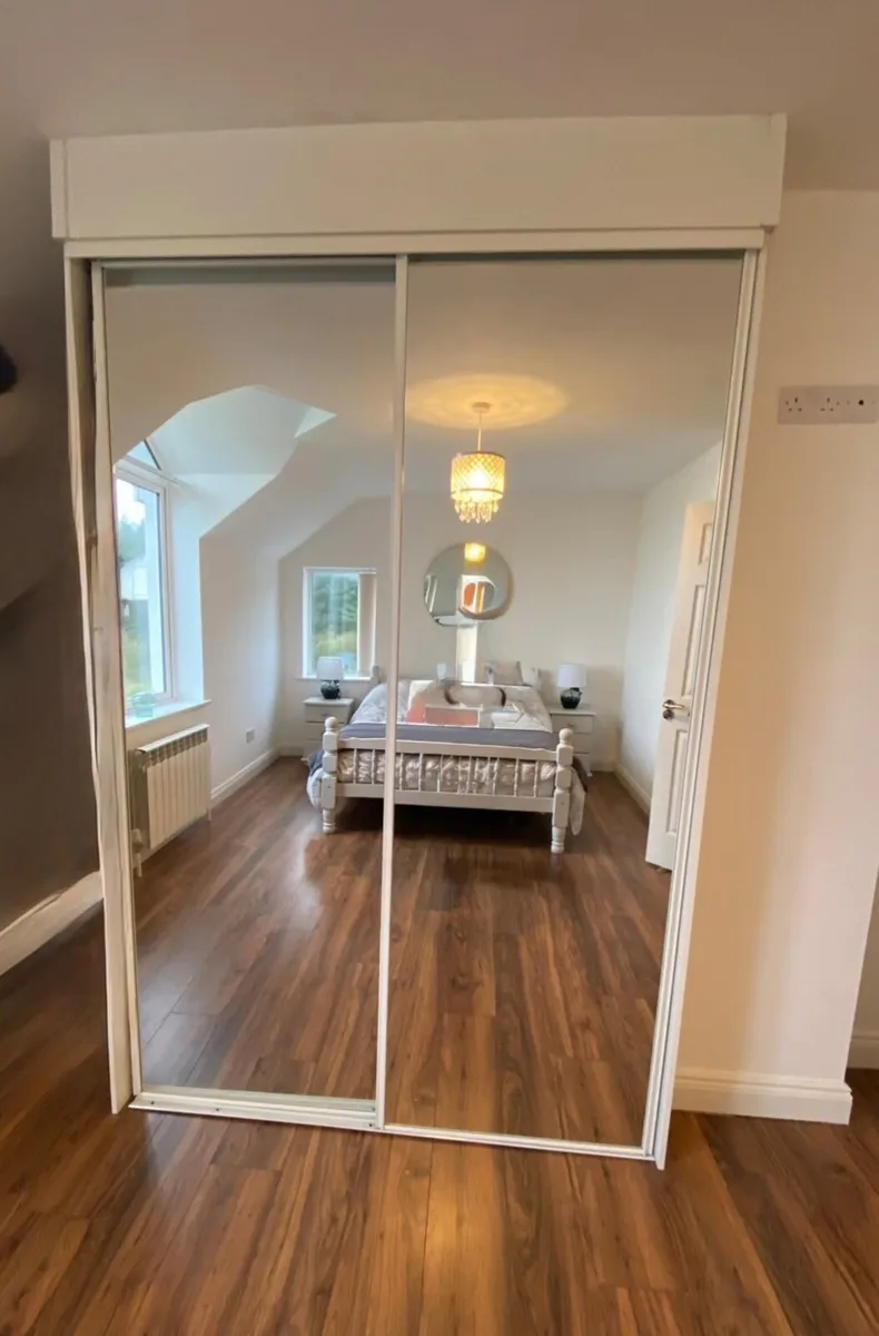 Classic 2 Panel Mirrored White framed sliding door - Image 1